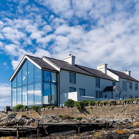 Villa Hen Cymyran Caergeiliog Exterior foto